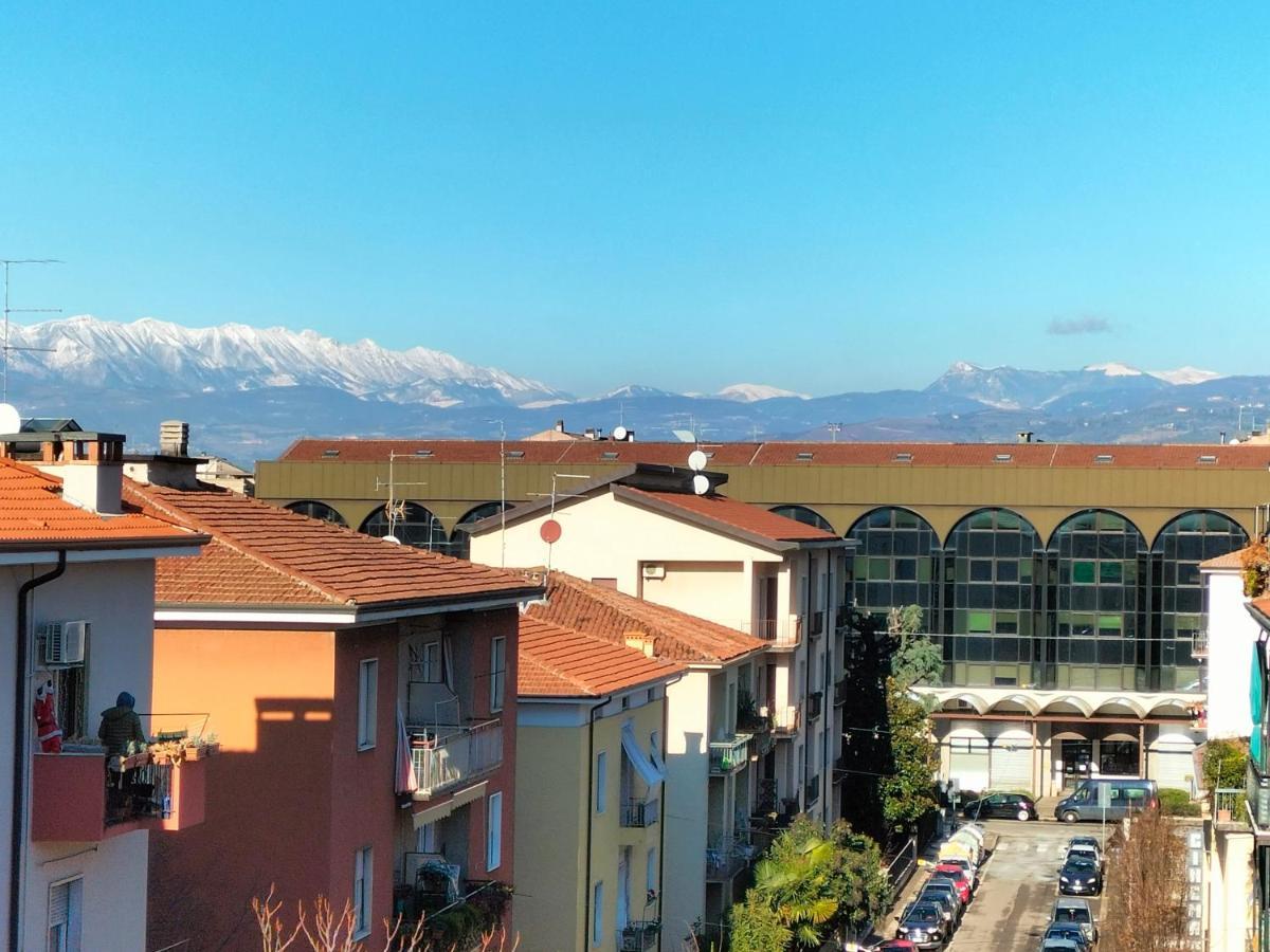 Civico40 Luminoso Appartamento Con Balconi E Garage Privato Verona Exteriör bild