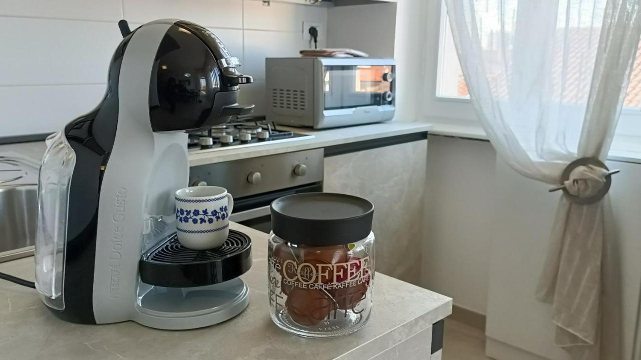 Civico40 Luminoso Appartamento Con Balconi E Garage Privato Verona Exteriör bild